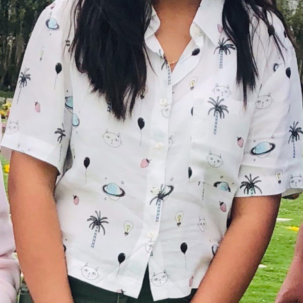 Forever 21 Palm galaxy print(white)